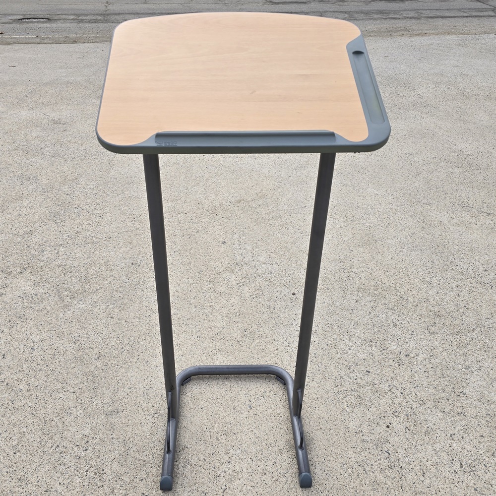 5-12번 강의대 강연대